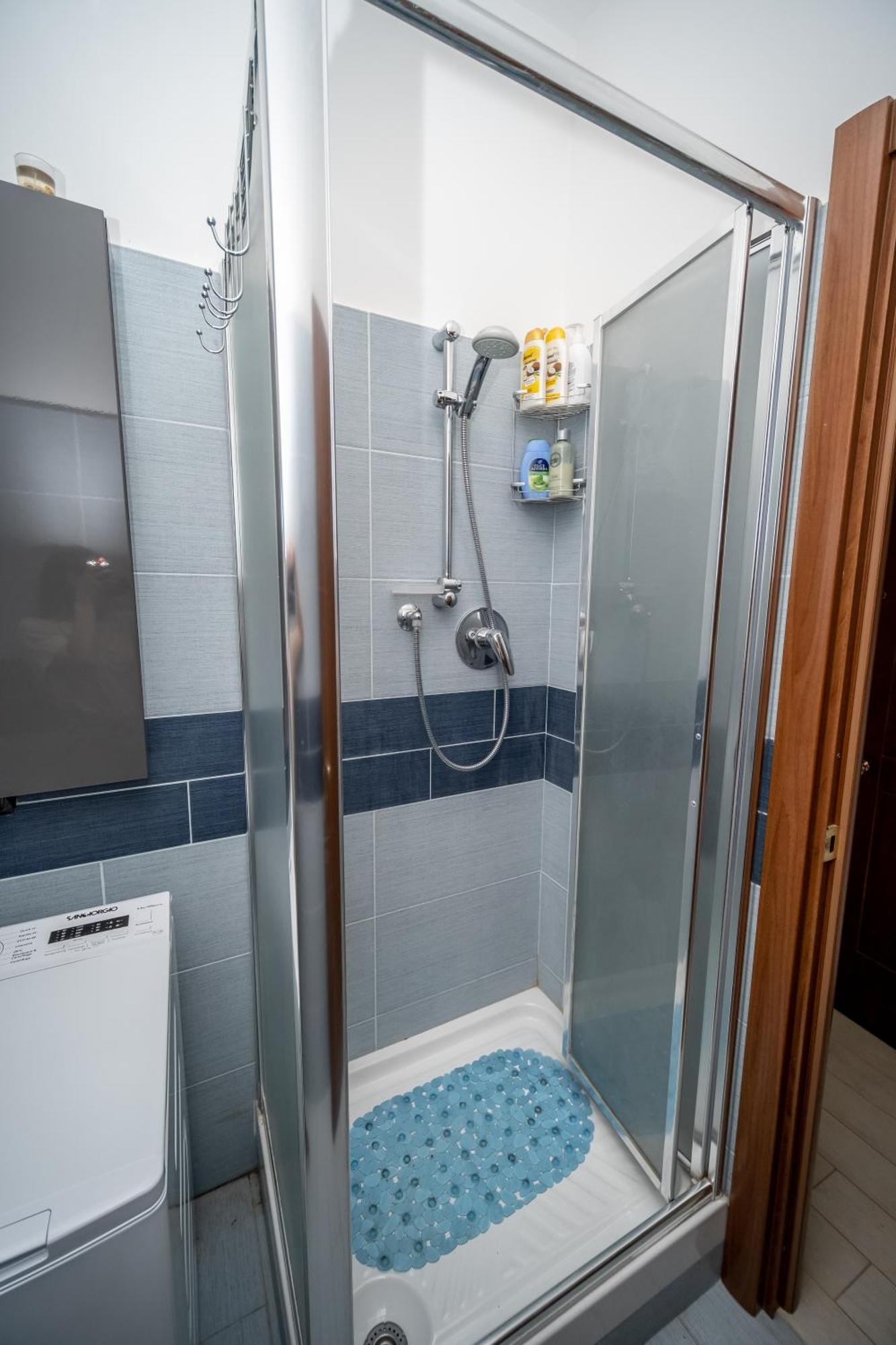 Fiumicino Business&Vacation Apt Wifi ภายนอก รูปภาพ